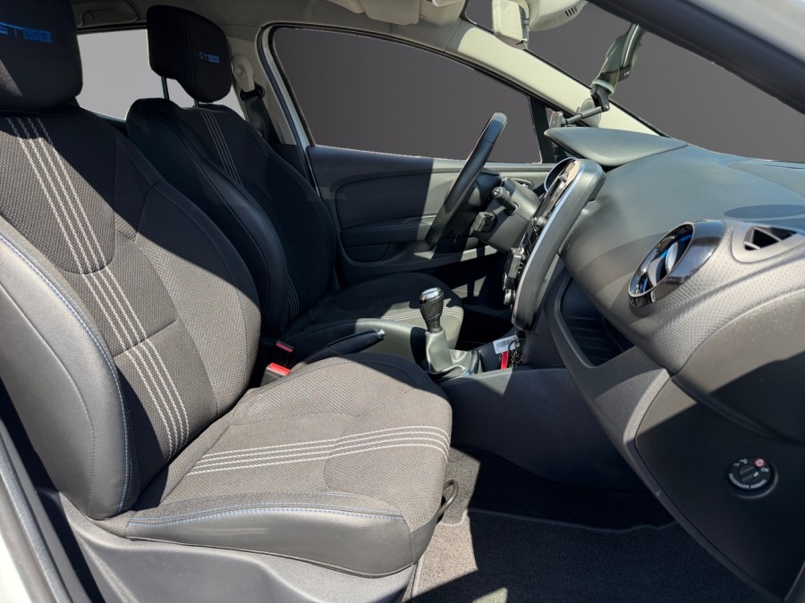 Annonce RENAULT CLIO d'occasion CLIO à Caen (14)﻿ de 2017
