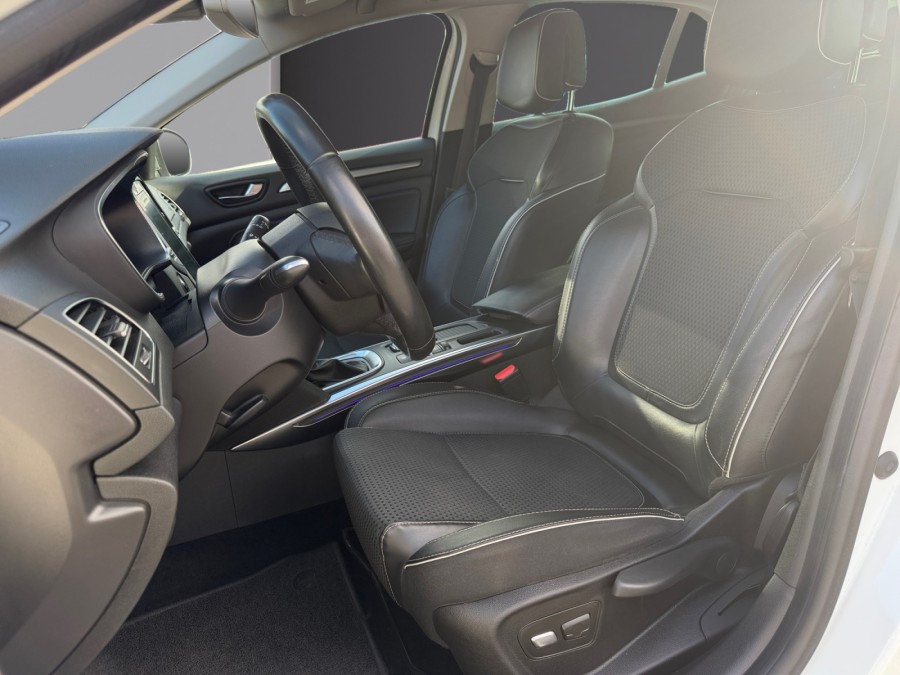 Annonce RENAULT MEGANE d'occasion MEGANE à Caen (14)﻿ de 2018
