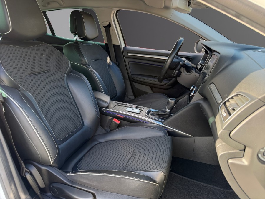 Annonce RENAULT MEGANE d'occasion MEGANE à Caen (14)﻿ de 2018